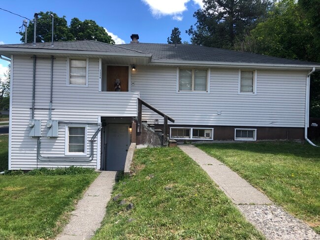 Photo - 1330 NE Hillside Dr Unit B