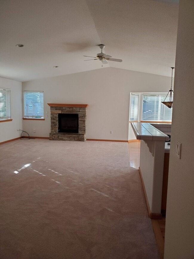 Photo - Beautiful Montgomery Estates Home - Long Term Rental