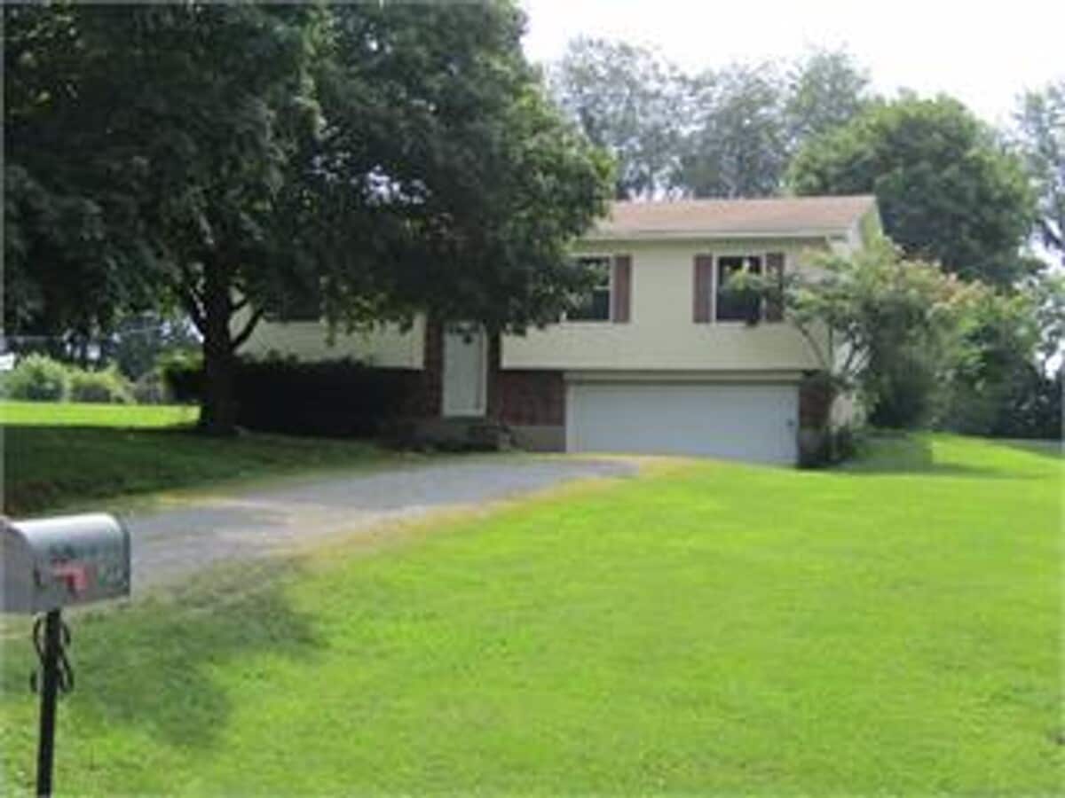 Photo - 526 Rose Creek Dr