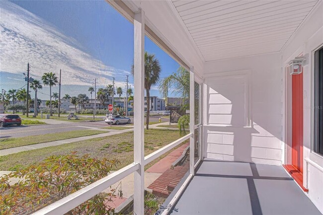 Photo - 5737 Shore Blvd S Unit 1