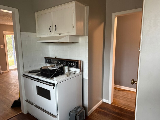 Photo - 4620 S Rusk St