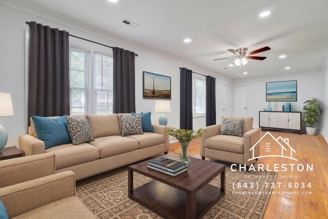 Photo - 816 E Estates Blvd Unit A