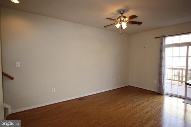 Building Photo - 20921 Houseman Terrace