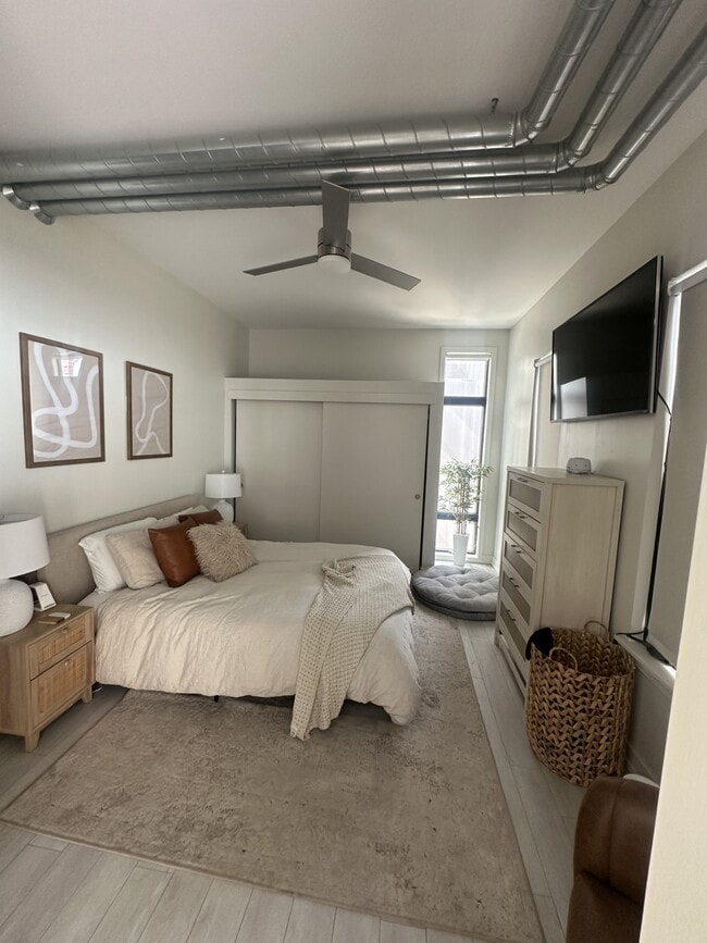 Master bedroom - 119 4th St Unit 408