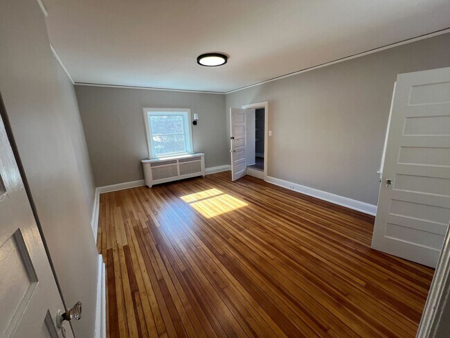 Photo - 326 State St Unit 4