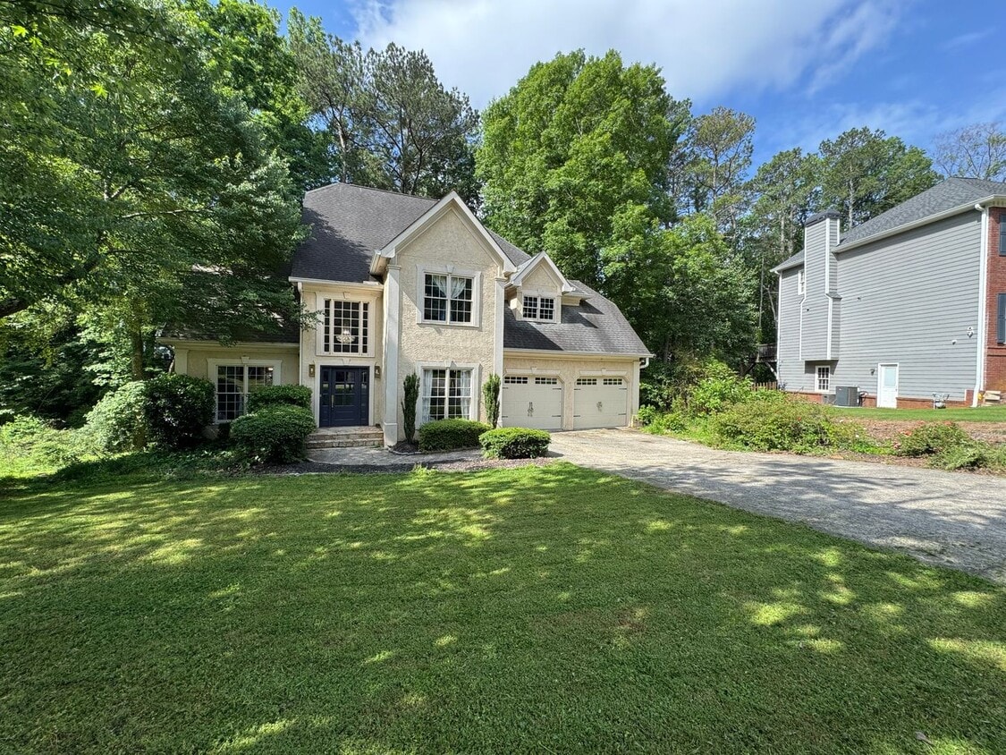 Stunning 4-Bed, 3-Bath Home in Prestigious... - Stunning 4-Bed, 3-Bath Home in Prestigious...