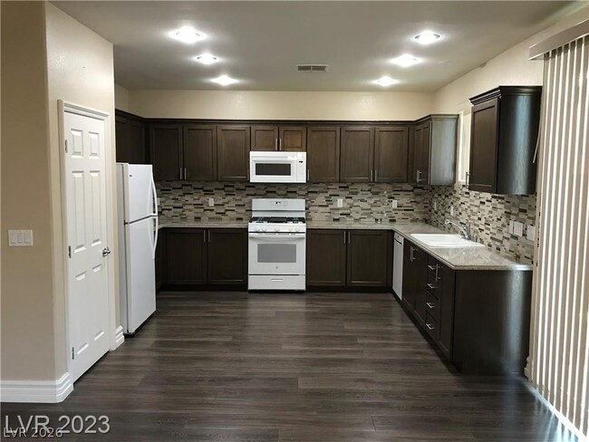 Photo - 9746 Kampsville Ave