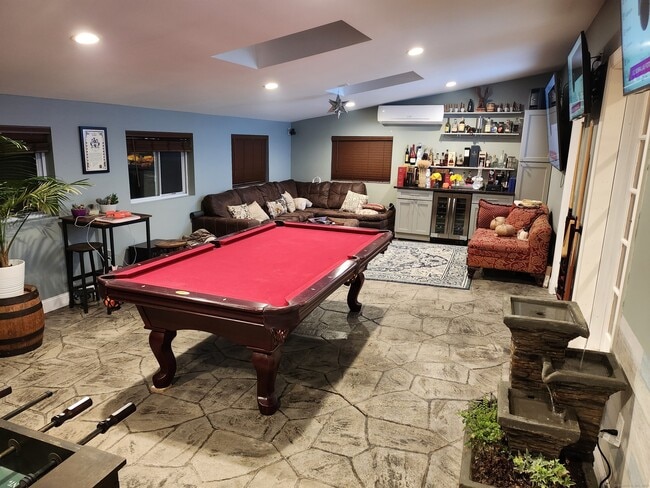 Photo - 913 Pleasant Valley Rd