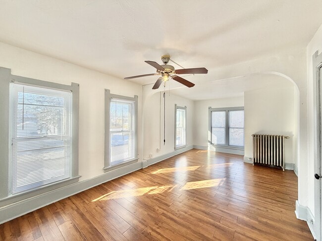 Photo - 603 S Jackson St