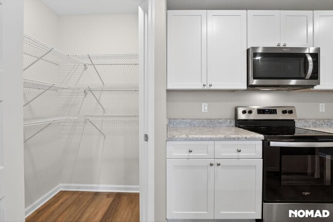 Photo - 5024 Rivergrass Dr