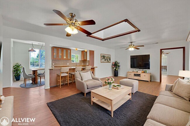 Spacious 3-Bedroom Home with Optional Stud... - Spacious 3-Bedroom Home with Optional Stud...