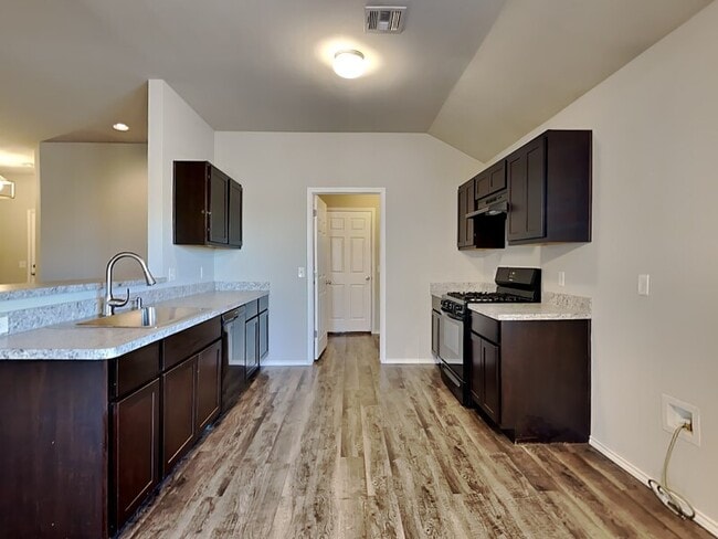 Photo - 11513 Ruger Rd