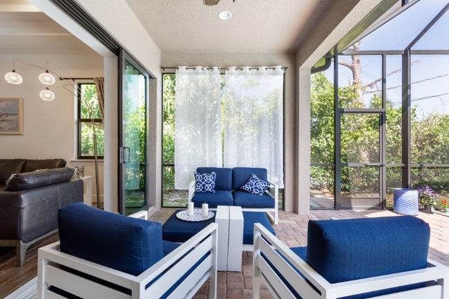 Photo - 833 109th Ave N