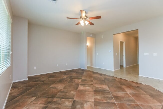 Photo - 1176 E Madera Grove Ln