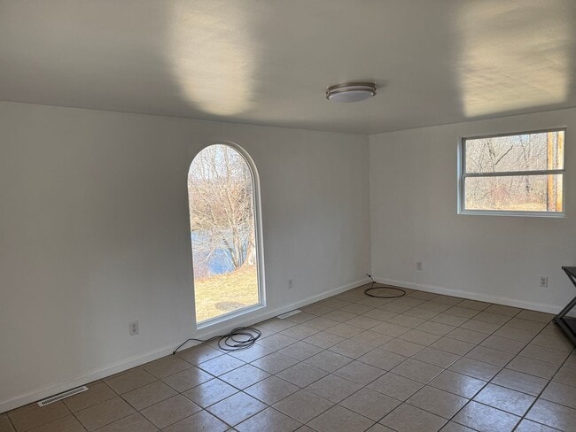 Photo - For Rent – Riverfront Home in Gnadenhutten