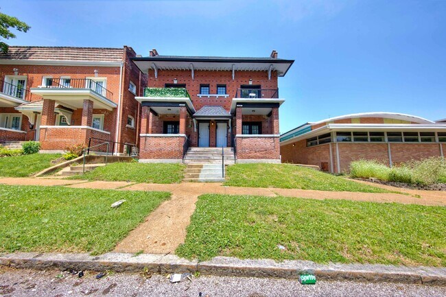 Photo - 4145 Humphrey St Unit 4147 Humphrey - 1F