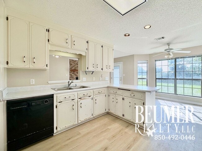 Photo - 5027 Shoshone Dr