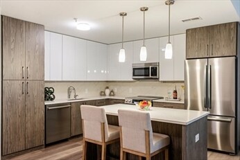 Building Photo - 771 Harrison Ave Unit 304