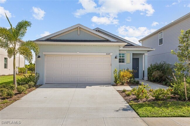 Photo - 43153 Wild Indigo Rd House