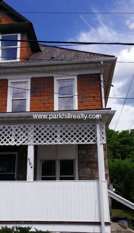 Building Photo - 304 N Heller Ave Rental