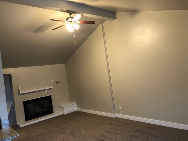 Photo - 1790 E 5725 S