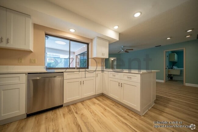 Building Photo - 1774 Whiskey Creek Dr Rental