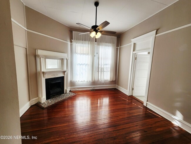 Photo - 1719 Aberdeen St