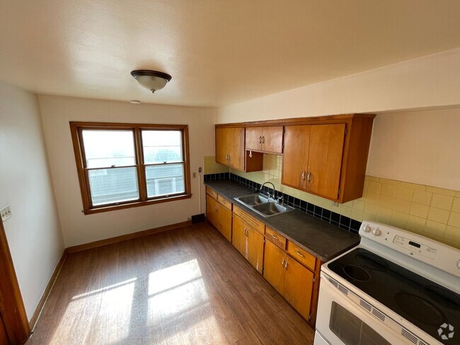 Building Photo - 3281 N 58th St Unit 3283 Rental