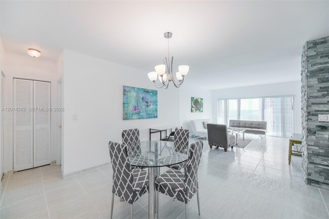 Building Photo - 1950 S Ocean Dr Unit 17N