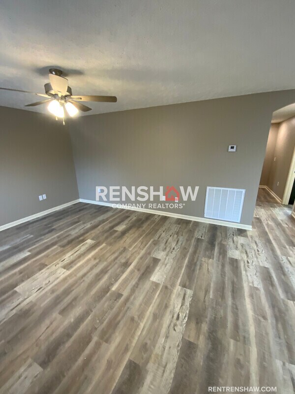 Photo - 1710 Harris St