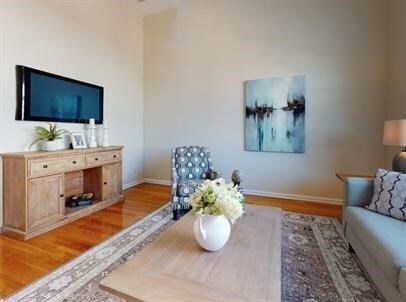 Photo - 137 Glenville Ave