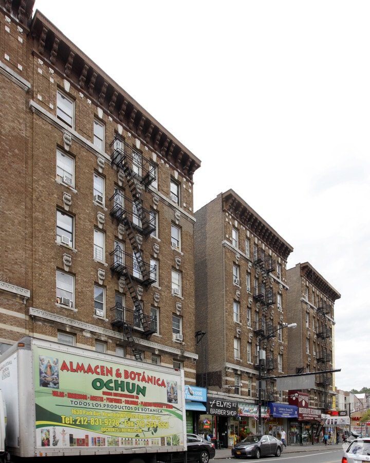 Photo - 221 Sherman Avenue