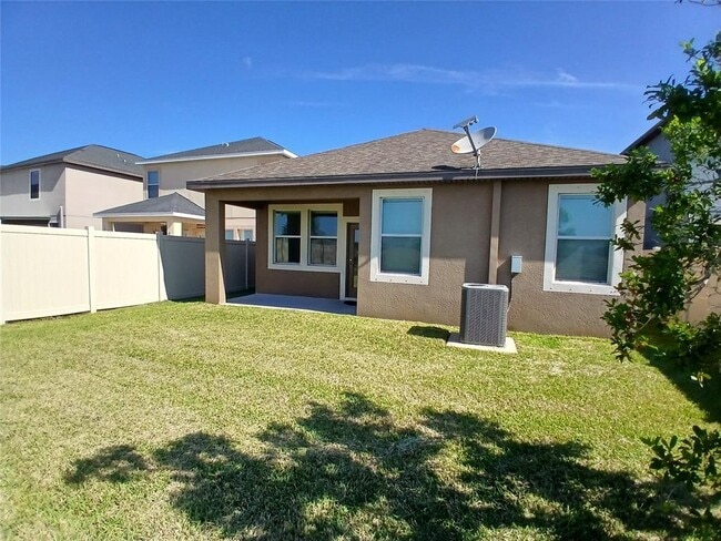 Photo - 10143 Newminster Loop