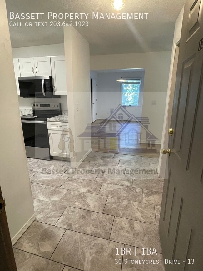 Photo - 30 Stoneycrest Dr