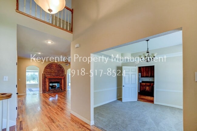 Photo - 10119 S College Pl