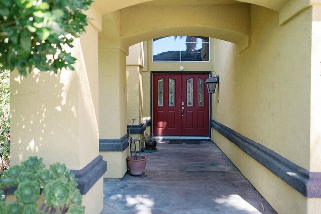 Photo - Available Now! Move-In Ready