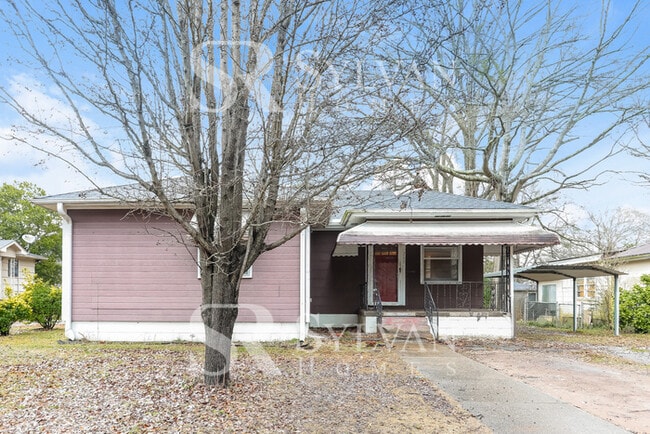 Building Photo - At Last, This Is What You Have Been Searching For!