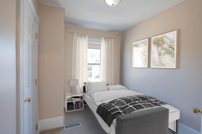 Photo - 9-11 Frederick St Unit 1