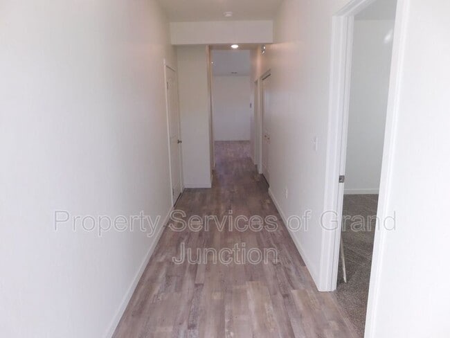 Photo - 2354 Zion Cyn Ave