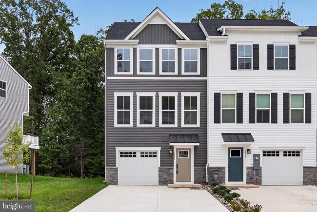 1863 Bergerac Ct