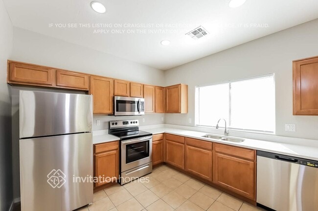Photo - 2258 S 88th Dr