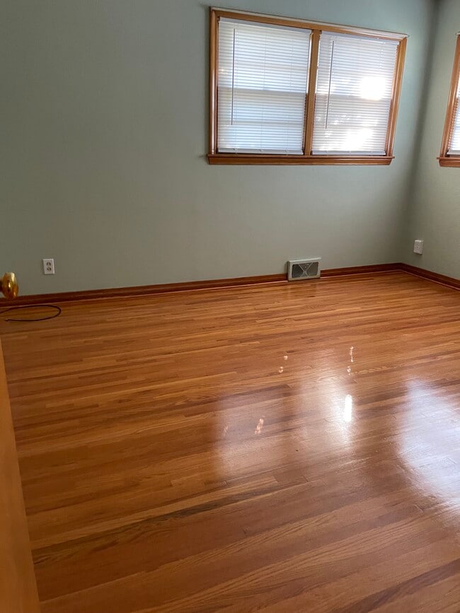 Photo - 4208 W Chicago St