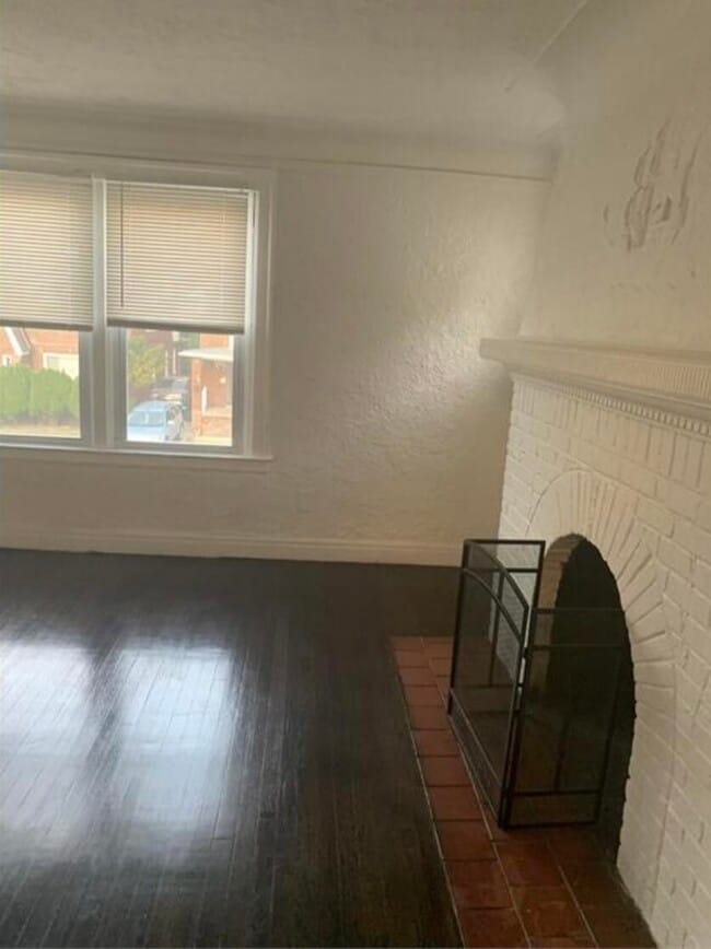 Photo - 17139 Prairie St