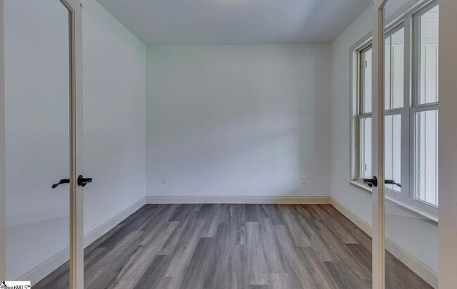 Photo - 399 Bowers Rd