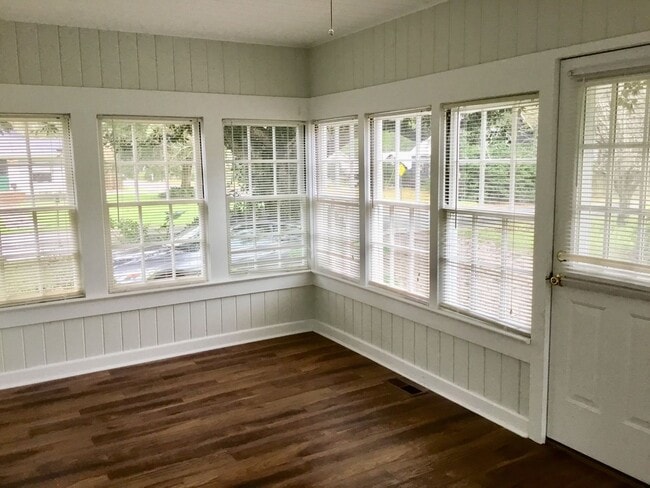 Photo - F&N FAIRHOPE COTTAGE