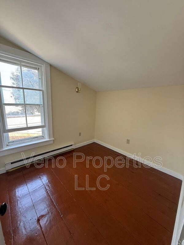 Photo - 1 Pleasant St