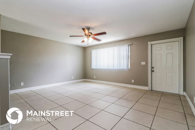 Photo - 18529 Phlox Dr