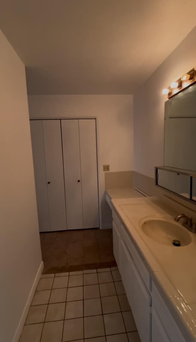 Photo - 14228 Tiara St Unit 2
