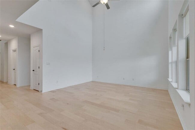 Photo - 18104 Clairess Ln