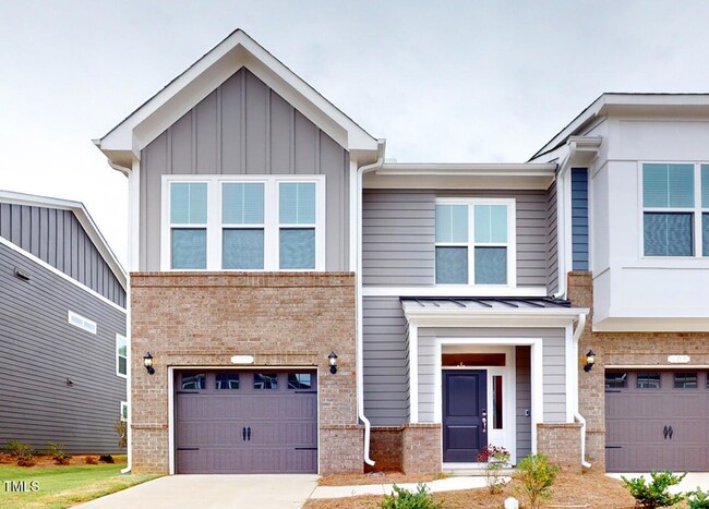 Building Photo - 635 Cline Falls Dr Rental